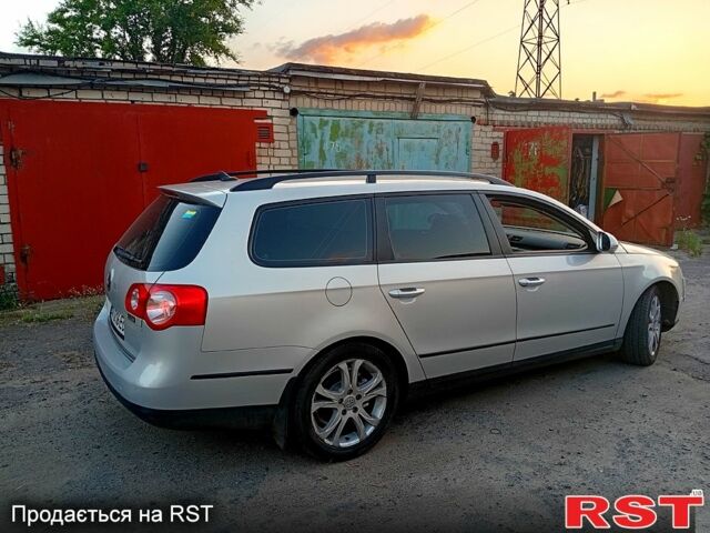 Серый Фольксваген Пассат, объемом двигателя 2 л и пробегом 275 тыс. км за 6000 $, фото 1 на Automoto.ua