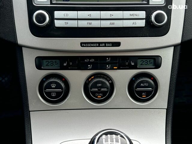 Серый Фольксваген Пассат, объемом двигателя 1.8 л и пробегом 292 тыс. км за 8740 $, фото 27 на Automoto.ua