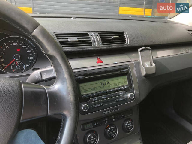 Сірий Фольксваген Пассат, об'ємом двигуна 1.97 л та пробігом 306 тис. км за 4600 $, фото 18 на Automoto.ua