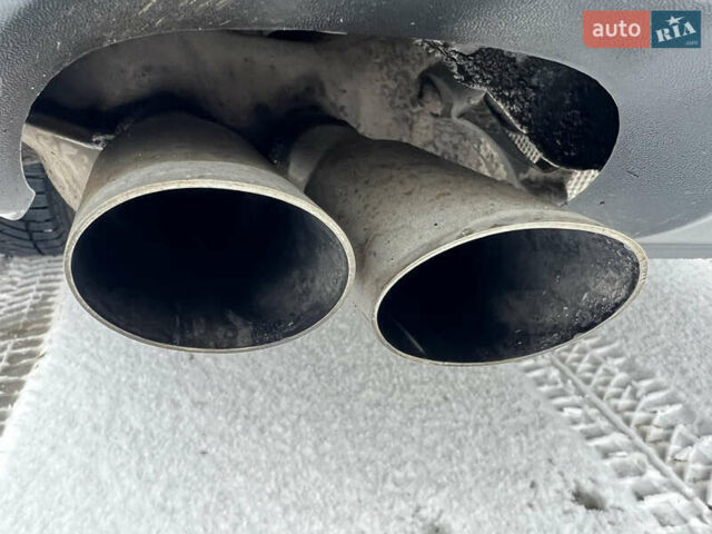 Серый Фольксваген Пассат, объемом двигателя 1.97 л и пробегом 322 тыс. км за 7100 $, фото 18 на Automoto.ua