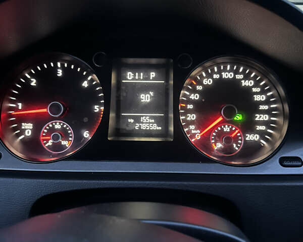 Серый Фольксваген Пассат, объемом двигателя 1.97 л и пробегом 270 тыс. км за 7000 $, фото 7 на Automoto.ua