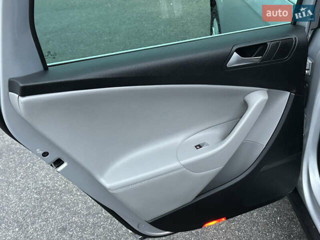 Серый Фольксваген Пассат, объемом двигателя 1.8 л и пробегом 227 тыс. км за 7450 $, фото 39 на Automoto.ua