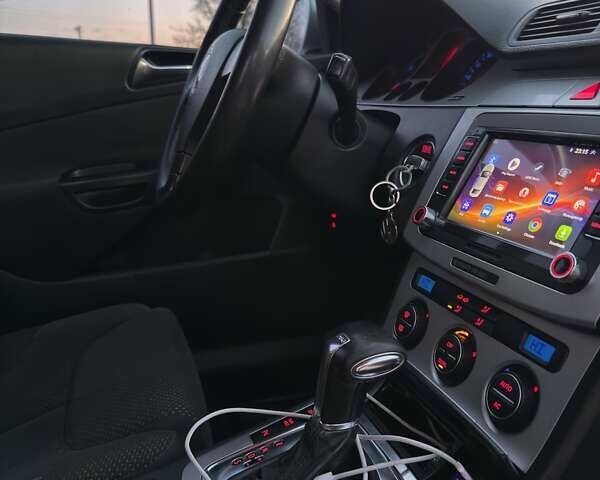 Фольксваген Пассат 2008 в Глубокой на Automoto.ua Серый Фольксваген Пассат, объемом двигателя 1.97 л и пробегом 385 тыс. км за 5999 $, фото 34 на Automoto.ua