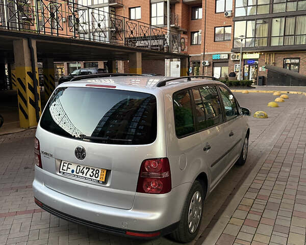 Сірий Фольксваген Пассат, об'ємом двигуна 1.8 л та пробігом 199 тис. км за 7500 $, фото 23 на Automoto.ua