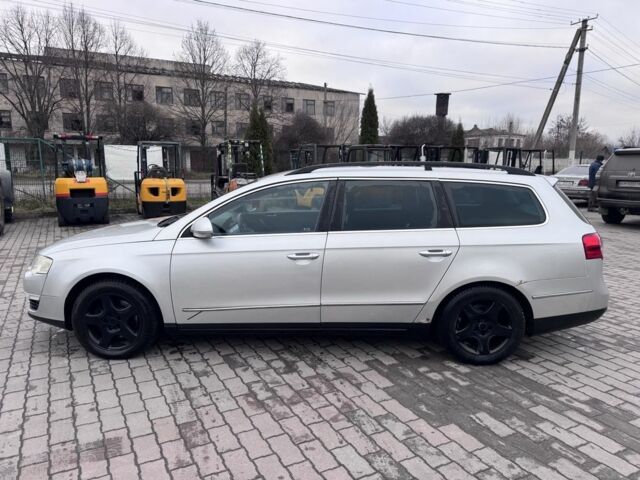 Серый Фольксваген Пассат, объемом двигателя 1.6 л и пробегом 261 тыс. км за 2299 $, фото 7 на Automoto.ua