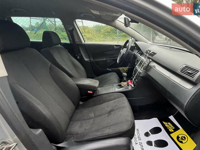 Сірий Фольксваген Пассат, об'ємом двигуна 1.97 л та пробігом 265 тис. км за 5999 $, фото 18 на Automoto.ua