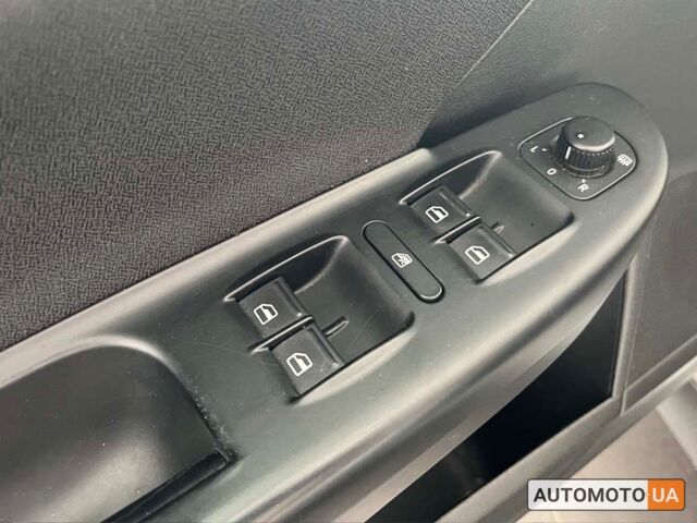 Серый Фольксваген Пассат, объемом двигателя 2 л и пробегом 219 тыс. км за 7900 $, фото 11 на Automoto.ua