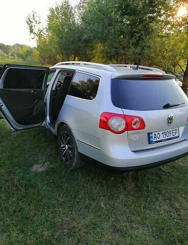 Серый Фольксваген Пассат, объемом двигателя 2 л и пробегом 263 тыс. км за 7300 $, фото 3 на Automoto.ua