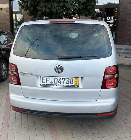 Сірий Фольксваген Пассат, об'ємом двигуна 1.8 л та пробігом 199 тис. км за 7500 $, фото 4 на Automoto.ua