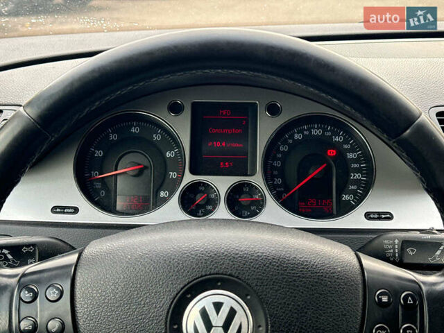 Серый Фольксваген Пассат, объемом двигателя 1.8 л и пробегом 292 тыс. км за 8740 $, фото 25 на Automoto.ua