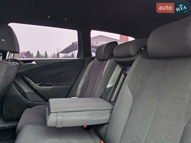 Серый Фольксваген Пассат, объемом двигателя 1.97 л и пробегом 302 тыс. км за 4950 $, фото 48 на Automoto.ua