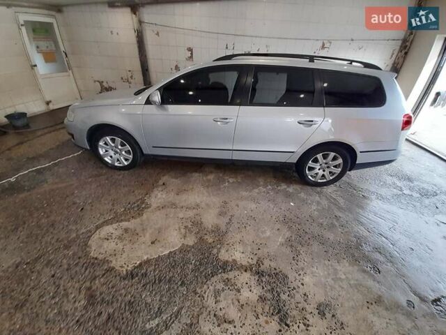 Серый Фольксваген Пассат, объемом двигателя 2 л и пробегом 311 тыс. км за 6999 $, фото 6 на Automoto.ua