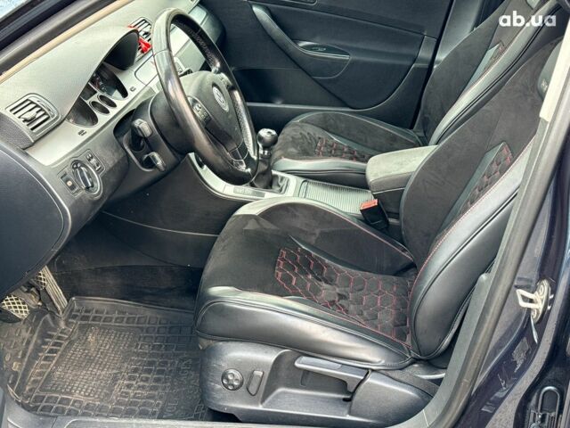 Серый Фольксваген Пассат, объемом двигателя 1.8 л и пробегом 292 тыс. км за 8740 $, фото 12 на Automoto.ua