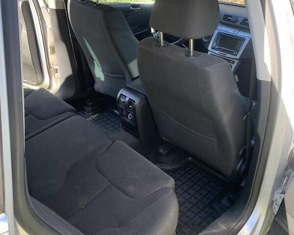 Серый Фольксваген Пассат, объемом двигателя 1.97 л и пробегом 272 тыс. км за 5500 $, фото 3 на Automoto.ua