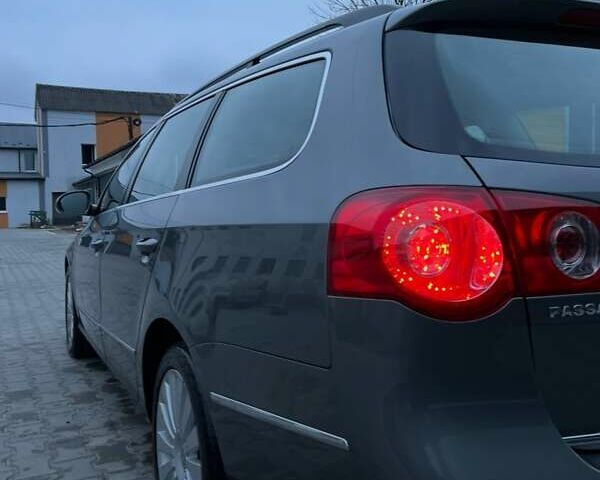 Сірий Фольксваген Пассат, об'ємом двигуна 1.8 л та пробігом 298 тис. км за 5999 $, фото 13 на Automoto.ua