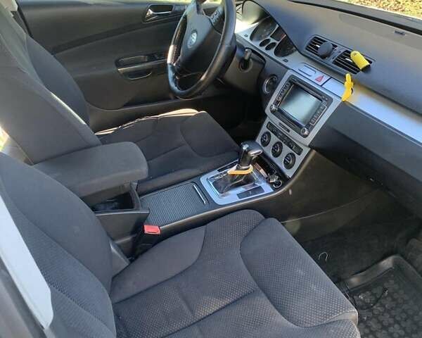 Серый Фольксваген Пассат, объемом двигателя 1.97 л и пробегом 272 тыс. км за 5500 $, фото 6 на Automoto.ua