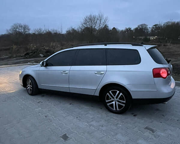 Серый Фольксваген Пассат, объемом двигателя 1.97 л и пробегом 270 тыс. км за 5799 $, фото 4 на Automoto.ua