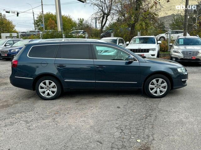 Серый Фольксваген Пассат, объемом двигателя 1.8 л и пробегом 292 тыс. км за 8740 $, фото 4 на Automoto.ua