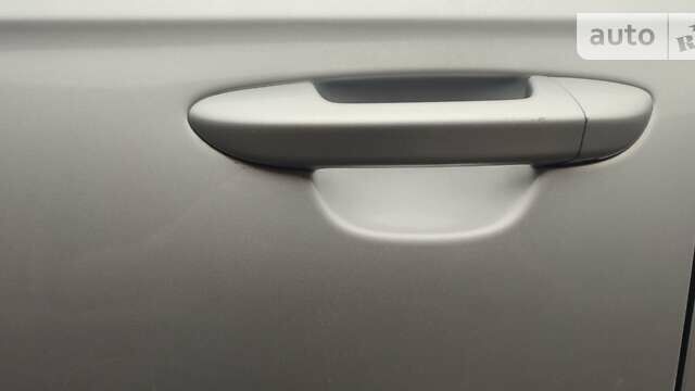 Сірий Фольксваген Пассат, об'ємом двигуна 1.8 л та пробігом 131 тис. км за 6500 $, фото 7 на Automoto.ua