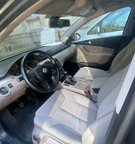 Сірий Фольксваген Пассат, об'ємом двигуна 2 л та пробігом 258 тис. км за 6000 $, фото 6 на Automoto.ua