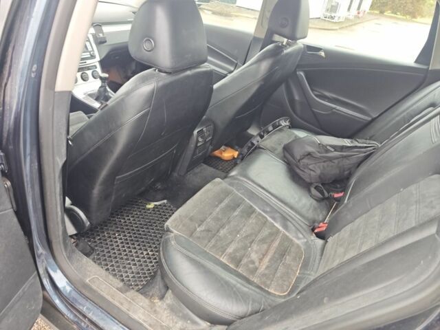 Сірий Фольксваген Пассат, об'ємом двигуна 1.9 л та пробігом 302 тис. км за 2100 $, фото 2 на Automoto.ua