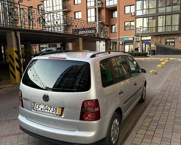 Сірий Фольксваген Пассат, об'ємом двигуна 1.8 л та пробігом 199 тис. км за 7500 $, фото 22 на Automoto.ua