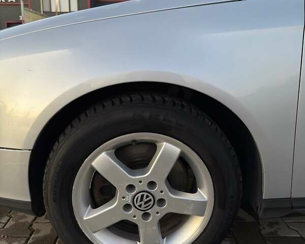 Фольксваген Пассат 2008 в Глубокой на Automoto.ua Серый Фольксваген Пассат, объемом двигателя 1.97 л и пробегом 385 тыс. км за 5999 $, фото 18 на Automoto.ua