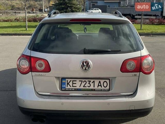 Сірий Фольксваген Пассат, об'ємом двигуна 1.8 л та пробігом 220 тис. км за 6800 $, фото 4 на Automoto.ua