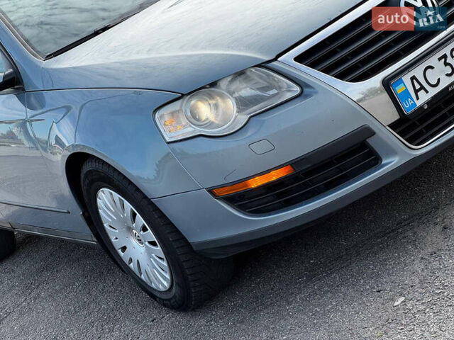 Сірий Фольксваген Пассат, об'ємом двигуна 1.9 л та пробігом 250 тис. км за 5350 $, фото 16 на Automoto.ua