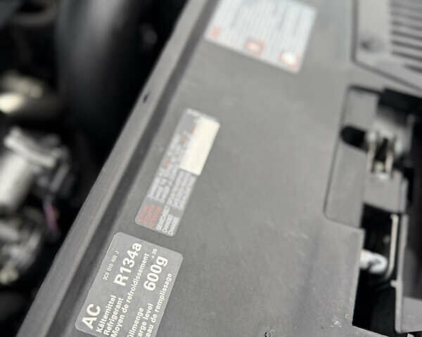 Серый Фольксваген Пассат, объемом двигателя 1.97 л и пробегом 286 тыс. км за 6750 $, фото 87 на Automoto.ua