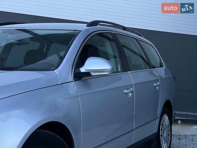 Сірий Фольксваген Пассат, об'ємом двигуна 1.97 л та пробігом 245 тис. км за 5999 $, фото 16 на Automoto.ua
