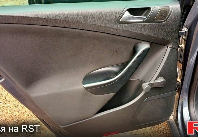 Серый Фольксваген Пассат, объемом двигателя 1.4 л и пробегом 320 тыс. км за 5400 $, фото 7 на Automoto.ua