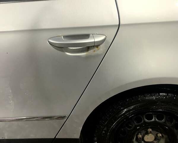 Сірий Фольксваген Пассат, об'ємом двигуна 1.97 л та пробігом 390 тис. км за 5000 $, фото 13 на Automoto.ua