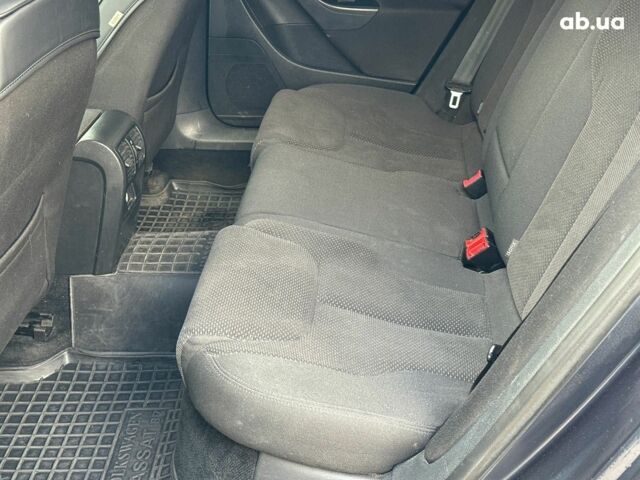 Серый Фольксваген Пассат, объемом двигателя 1.8 л и пробегом 292 тыс. км за 8740 $, фото 16 на Automoto.ua