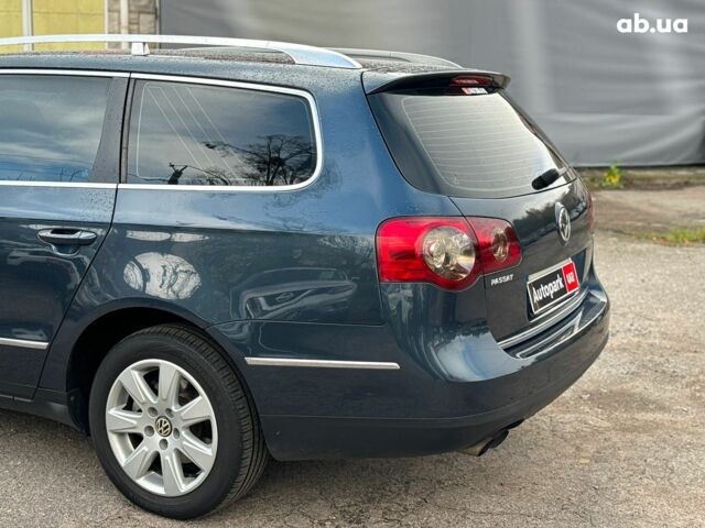 Серый Фольксваген Пассат, объемом двигателя 1.8 л и пробегом 292 тыс. км за 8740 $, фото 8 на Automoto.ua