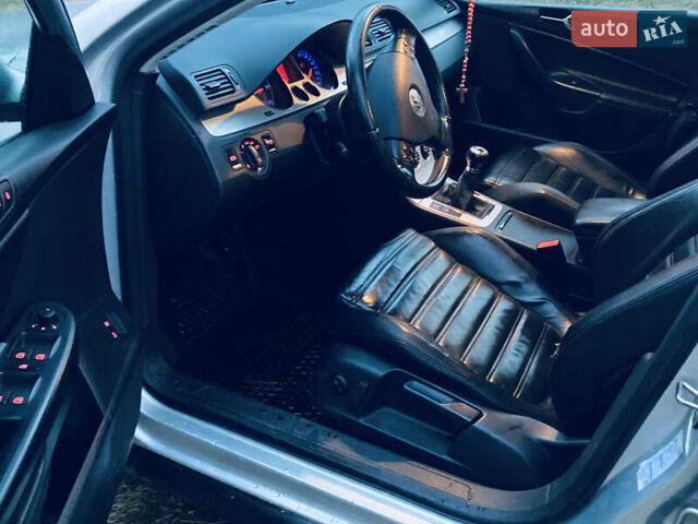 Сірий Фольксваген Пассат, об'ємом двигуна 2 л та пробігом 289 тис. км за 7142 $, фото 1 на Automoto.ua