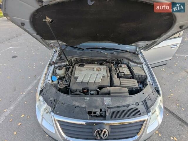 Фольксваген Пассат 2008 в Здолбунове на Automoto.ua Серый Фольксваген Пассат, объемом двигателя 2 л и пробегом 400 тыс. км за 5899 $, фото 14 на Automoto.ua