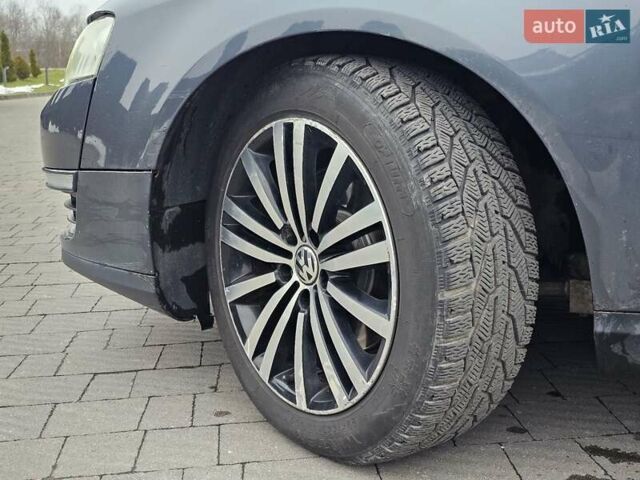 Серый Фольксваген Пассат, объемом двигателя 2 л и пробегом 302 тыс. км за 4650 $, фото 22 на Automoto.ua