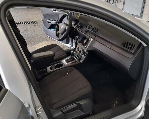 Серый Фольксваген Пассат, объемом двигателя 2 л и пробегом 311 тыс. км за 6999 $, фото 31 на Automoto.ua