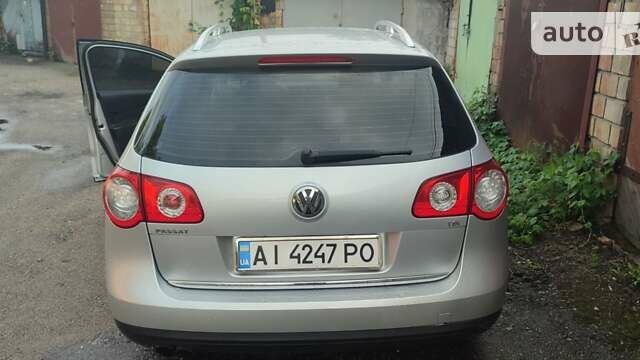 Сірий Фольксваген Пассат, об'ємом двигуна 1.8 л та пробігом 131 тис. км за 6500 $, фото 9 на Automoto.ua