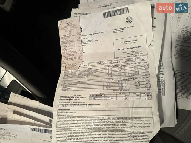 Серый Фольксваген Пассат, объемом двигателя 1.8 л и пробегом 227 тыс. км за 7450 $, фото 87 на Automoto.ua