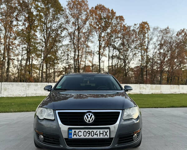 Сірий Фольксваген Пассат, об'ємом двигуна 1.97 л та пробігом 377 тис. км за 6500 $, фото 9 на Automoto.ua