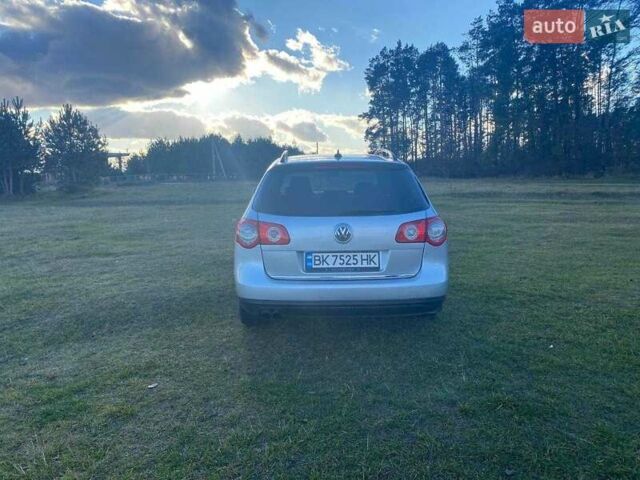 Сірий Фольксваген Пассат, об'ємом двигуна 2 л та пробігом 275 тис. км за 5700 $, фото 4 на Automoto.ua