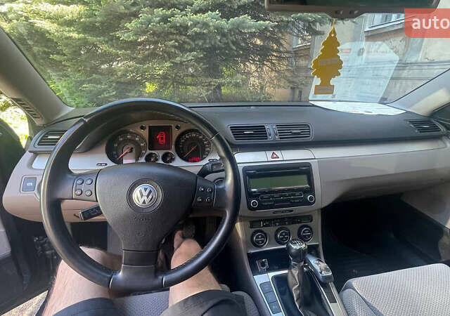 Сірий Фольксваген Пассат, об'ємом двигуна 2 л та пробігом 258 тис. км за 6000 $, фото 4 на Automoto.ua