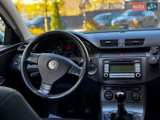 Сірий Фольксваген Пассат, об'ємом двигуна 1.4 л та пробігом 306 тис. км за 4900 $, фото 56 на Automoto.ua