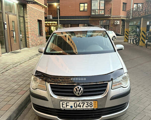 Сірий Фольксваген Пассат, об'ємом двигуна 1.8 л та пробігом 199 тис. км за 7500 $, фото 29 на Automoto.ua