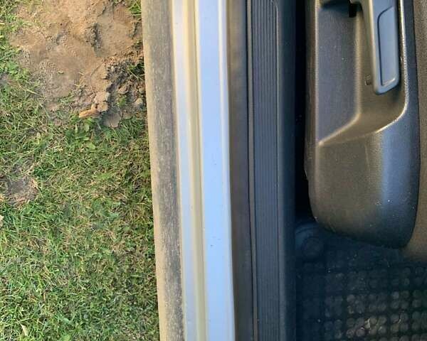 Серый Фольксваген Пассат, объемом двигателя 1.97 л и пробегом 272 тыс. км за 5500 $, фото 9 на Automoto.ua