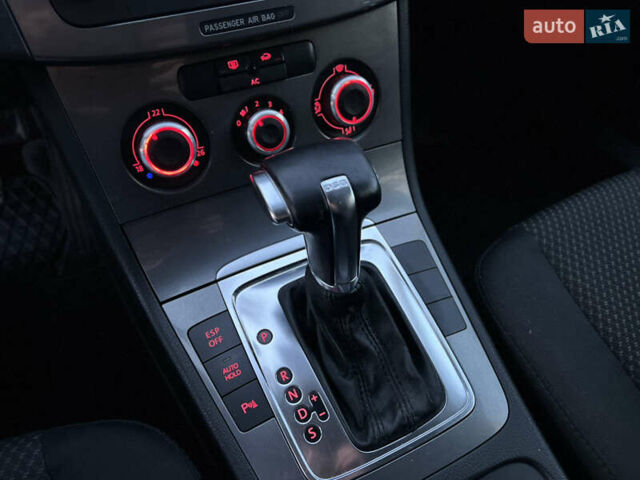 Сірий Фольксваген Пассат, об'ємом двигуна 1.97 л та пробігом 296 тис. км за 6750 $, фото 30 на Automoto.ua