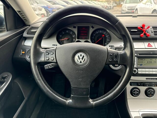 Серый Фольксваген Пассат, объемом двигателя 1.8 л и пробегом 292 тыс. км за 8740 $, фото 24 на Automoto.ua