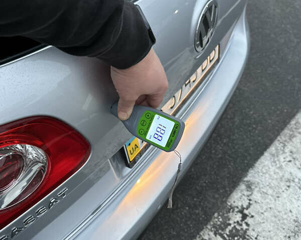 Серый Фольксваген Пассат, объемом двигателя 1.8 л и пробегом 227 тыс. км за 7450 $, фото 64 на Automoto.ua